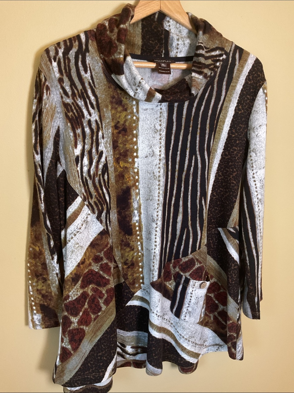 Multiples Long-Sleeve Cowl Neck Animal Print Tunic Size XL